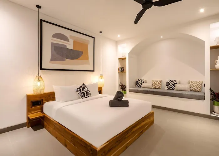 Casita Palm - By Yolla Hospitality Villa
